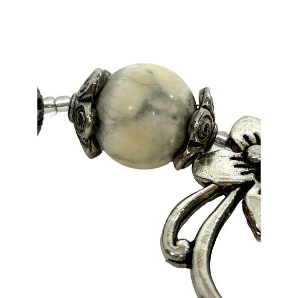 White Howlite Gemstone Beaded Bracelet Handcrafted Silver Tone Floral Grey Whte - Picture 16 of 17